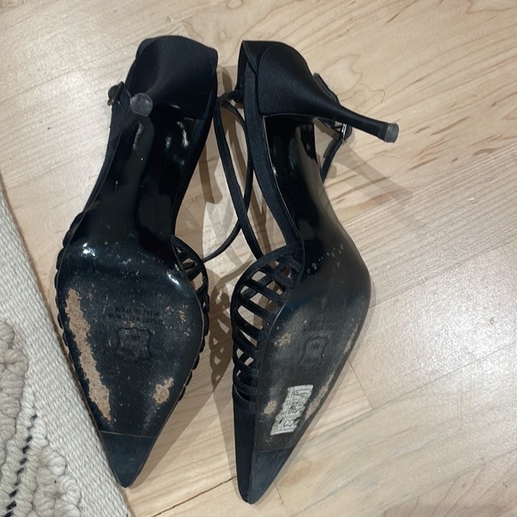 SOLD- Stuart Weitzman 4” heel, 8.5 - Picture 2 of 8